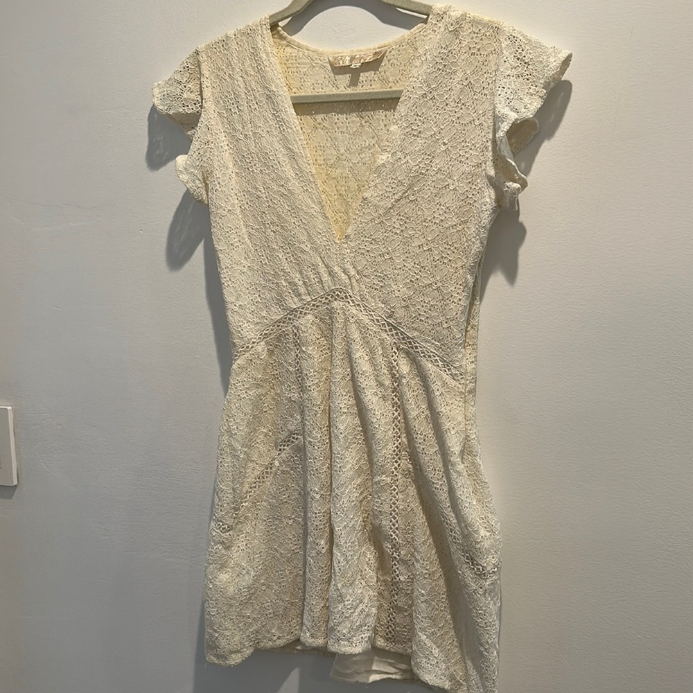 White lace dress